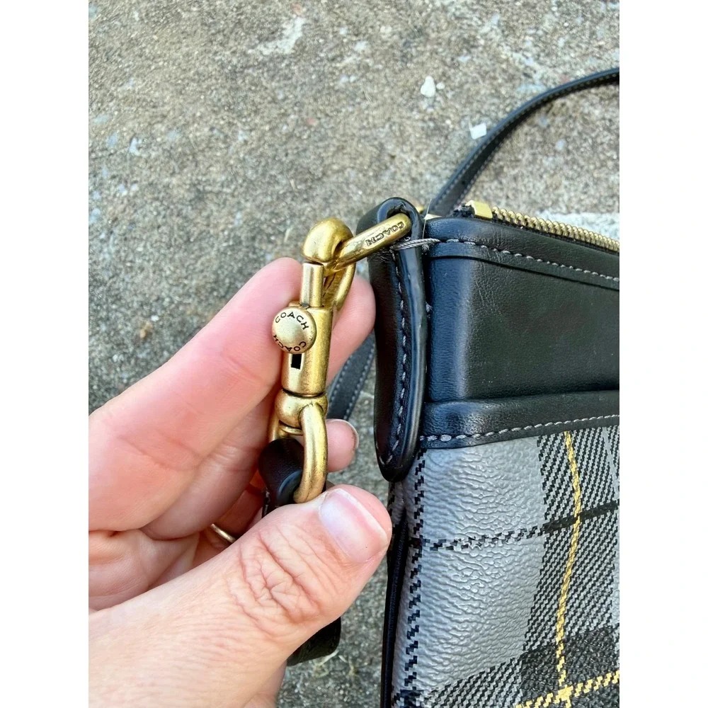 Coach crossbody bag